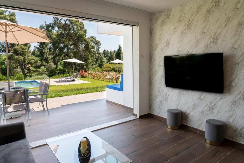 Sani Beverly Hills-Villa Deluxe Plaza 1 terasa